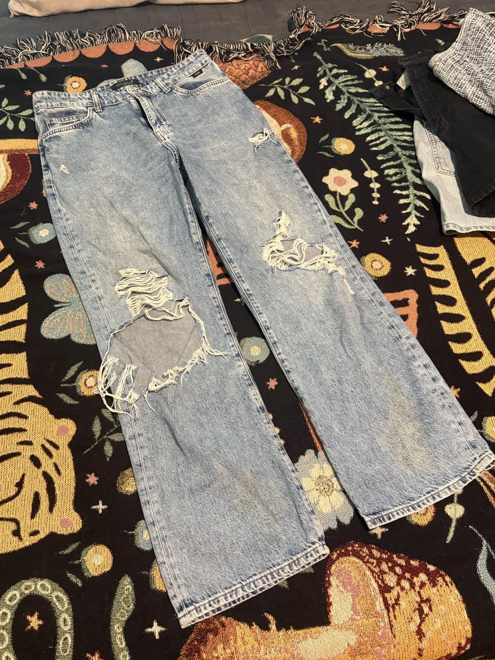 MAVI High Rise Ripped Jeans - Picture 2 of 6